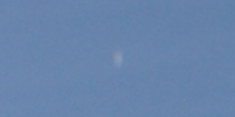UFO cause displacement of sunlight (missing reflection)