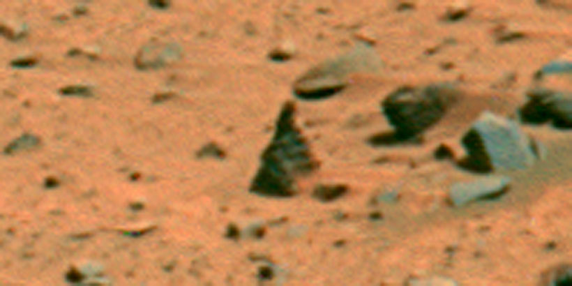 Strange vertical stone sculpture on Mars?