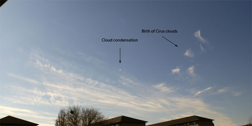 Cloud condensation and the birth of Cirrus clouds