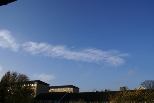 Odd contrail development DSC04947-copy