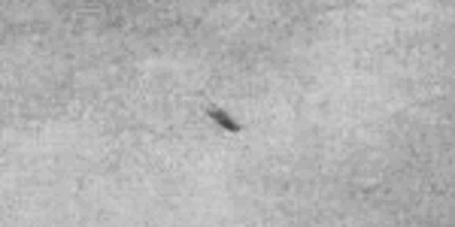img6008-ufo-uap-object-1d-contrast-brightness-grayscale