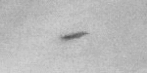 img6008-ufo-uap-object-4d-contrast-brightness-grayscale