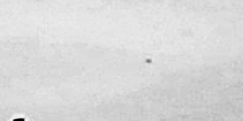 img6021-ufo-uap-object-9d-contrast-brightness-grayscale