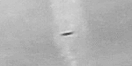 img6025-ufo-uap-object-2d-contrast-brightness-grayscale